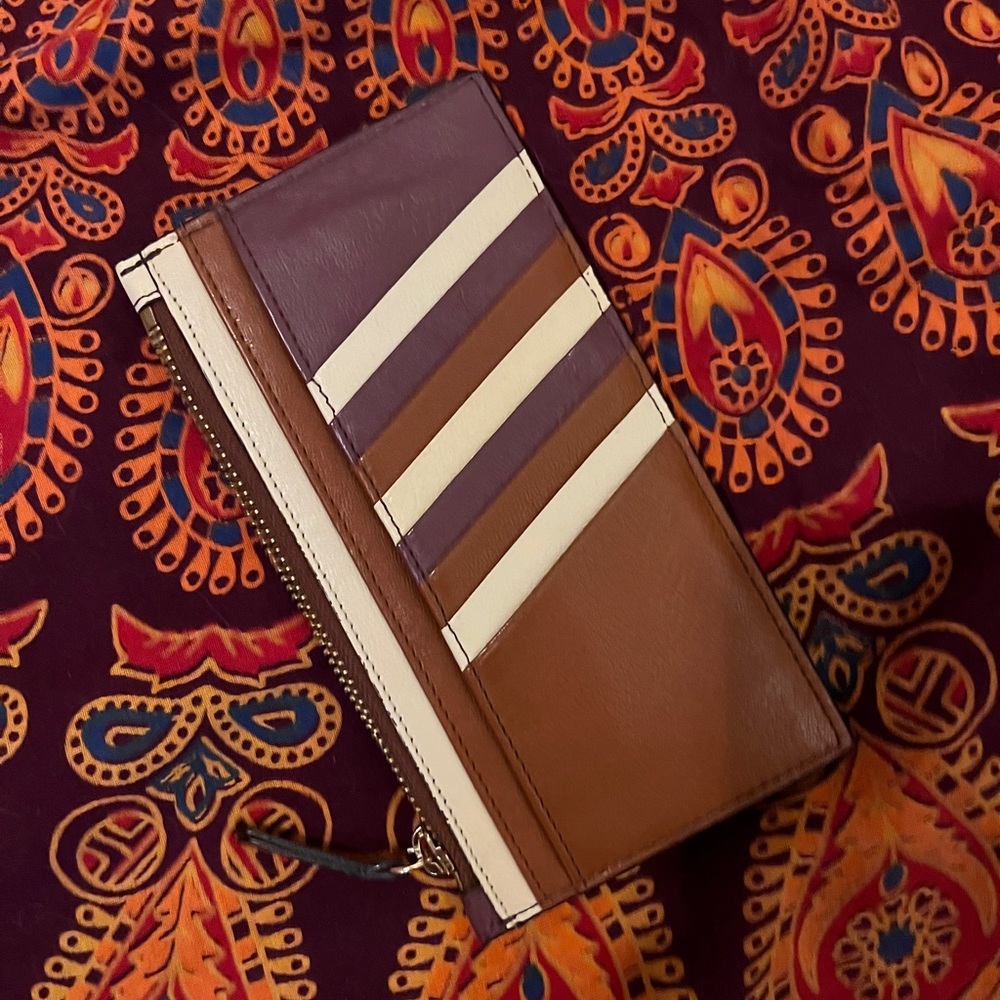 3 for $25❤️ Multicolored leather wallet
